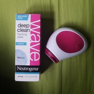 EUC Neutogena Wave Face Cleaner